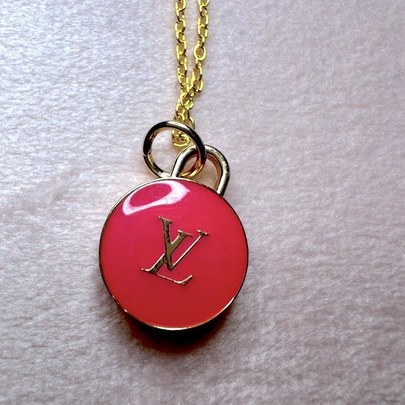 LOUIS VUITTON Double Sided Pink Pull Charm #2 - Picture 1 of 4